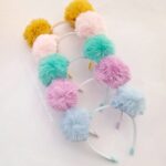 Tiara de pompons