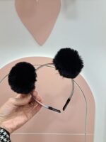 Tiara de pompons - Imagem 5