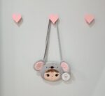 Bolsa Metoo Plush Jimbao Ratinha Alça Tiracolo